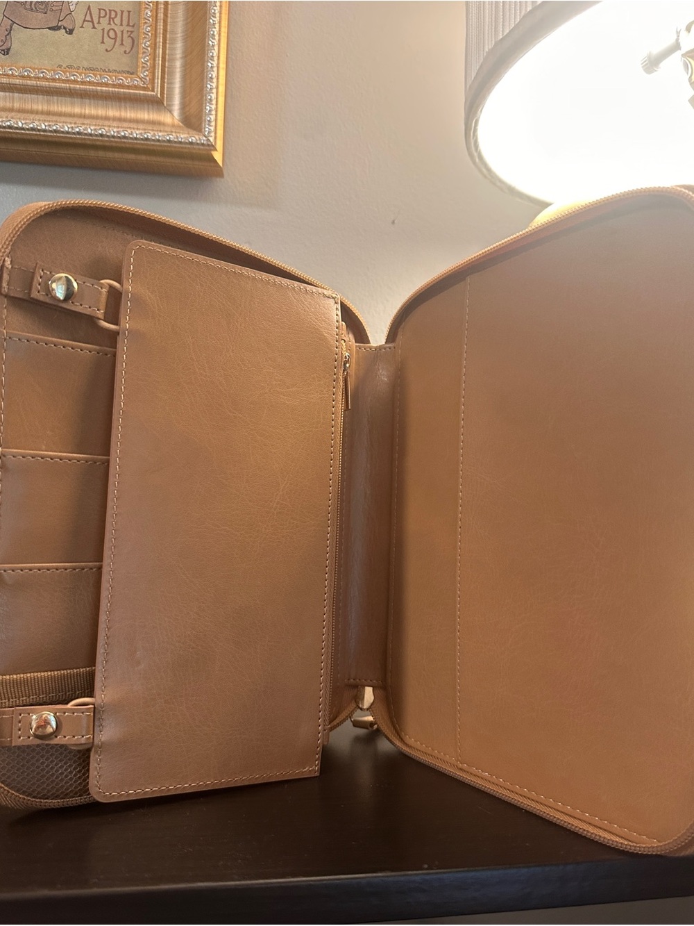 Tan Planner and iPad Zip case - Picture 3 of 6